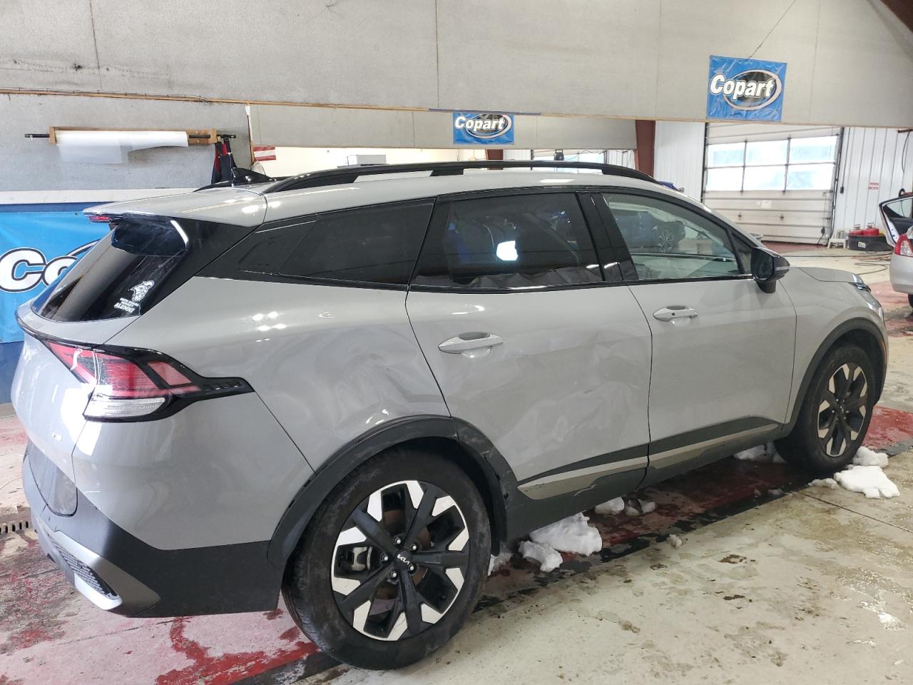 2024 Kia Sportage - Image 3