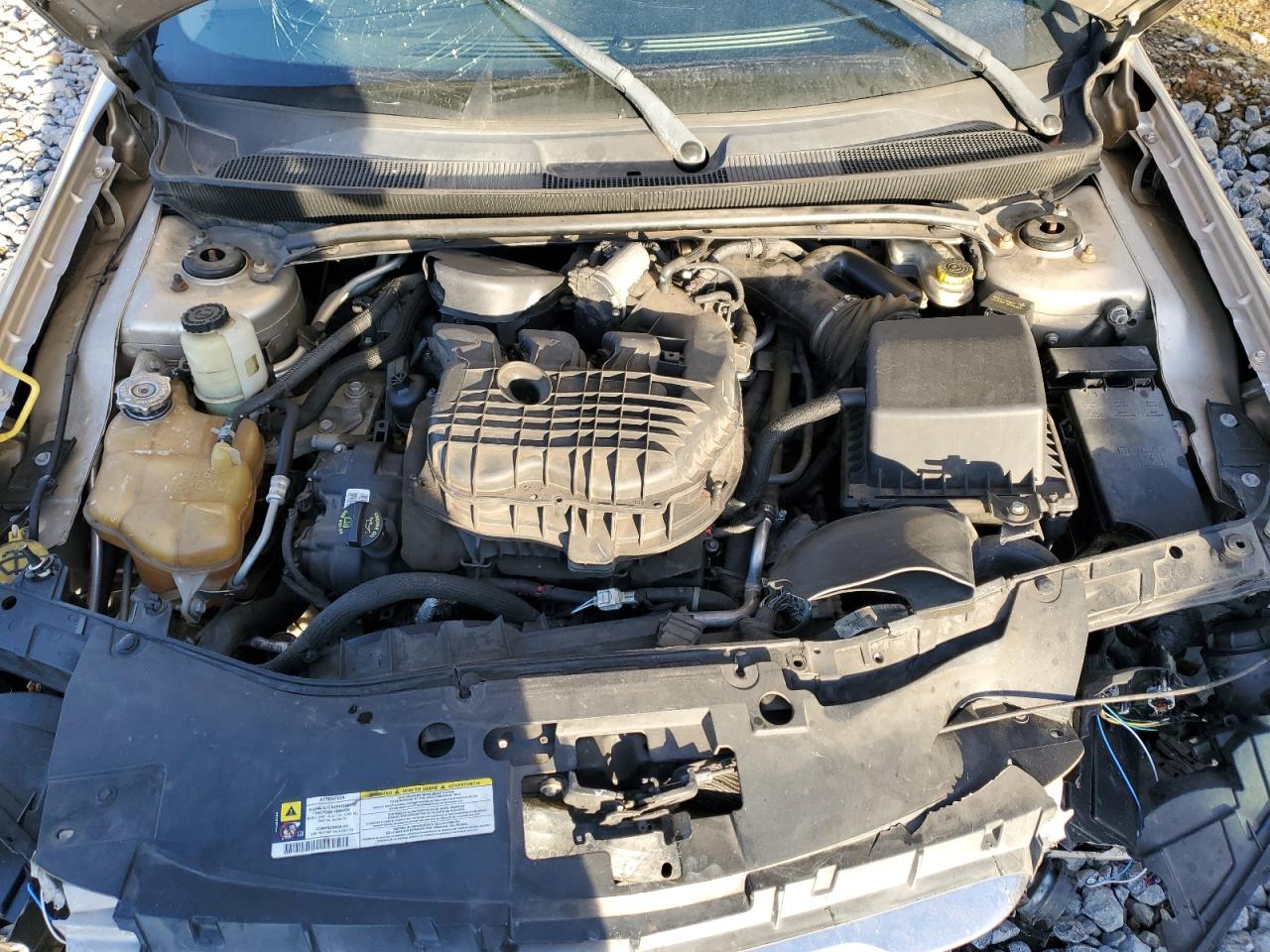 2013 Chrysler 200 - Image 11