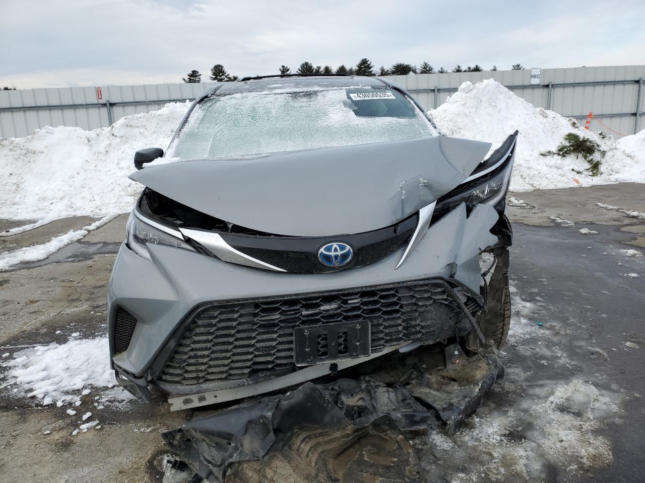5TDDSKFC4RS134299 TOYOTA SIENNA 2024