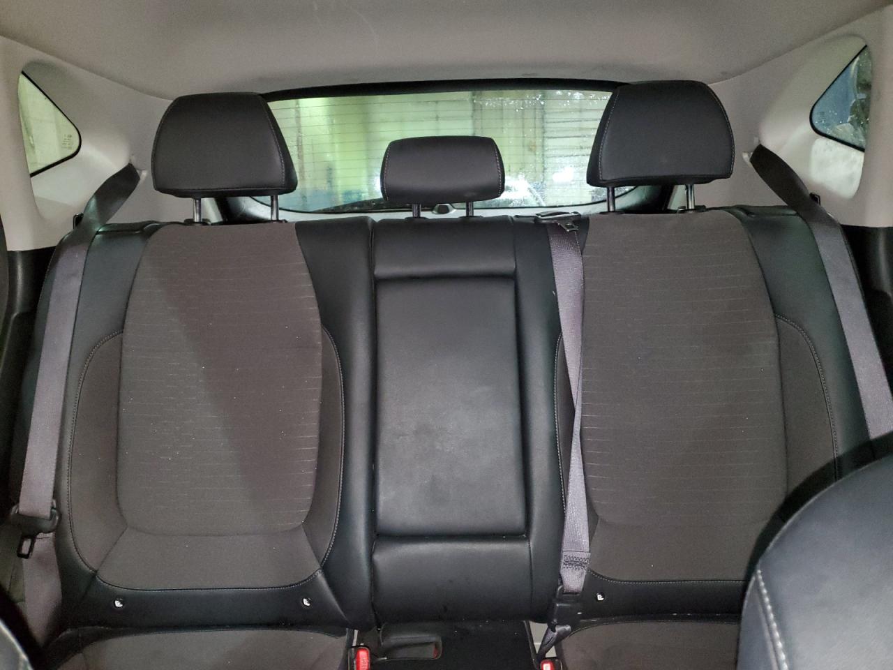 2021 Kia Seltos - Image 10