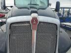 2010 Kenworth Construction T660 for Sale in Kansas City, KS - Burn - Interior
