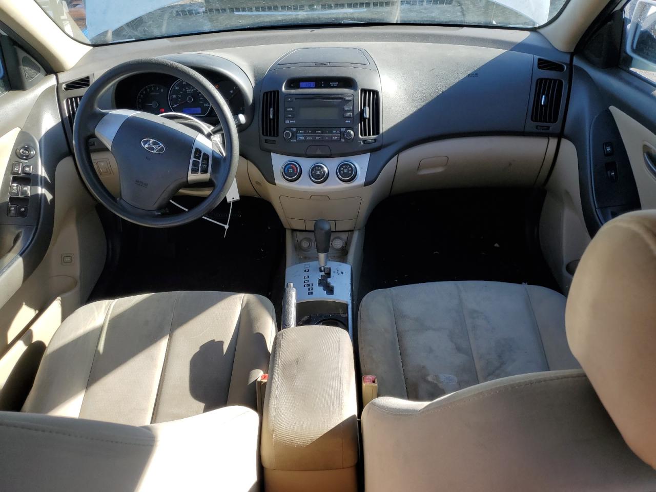 2009 Hyundai Elantra - Image 8
