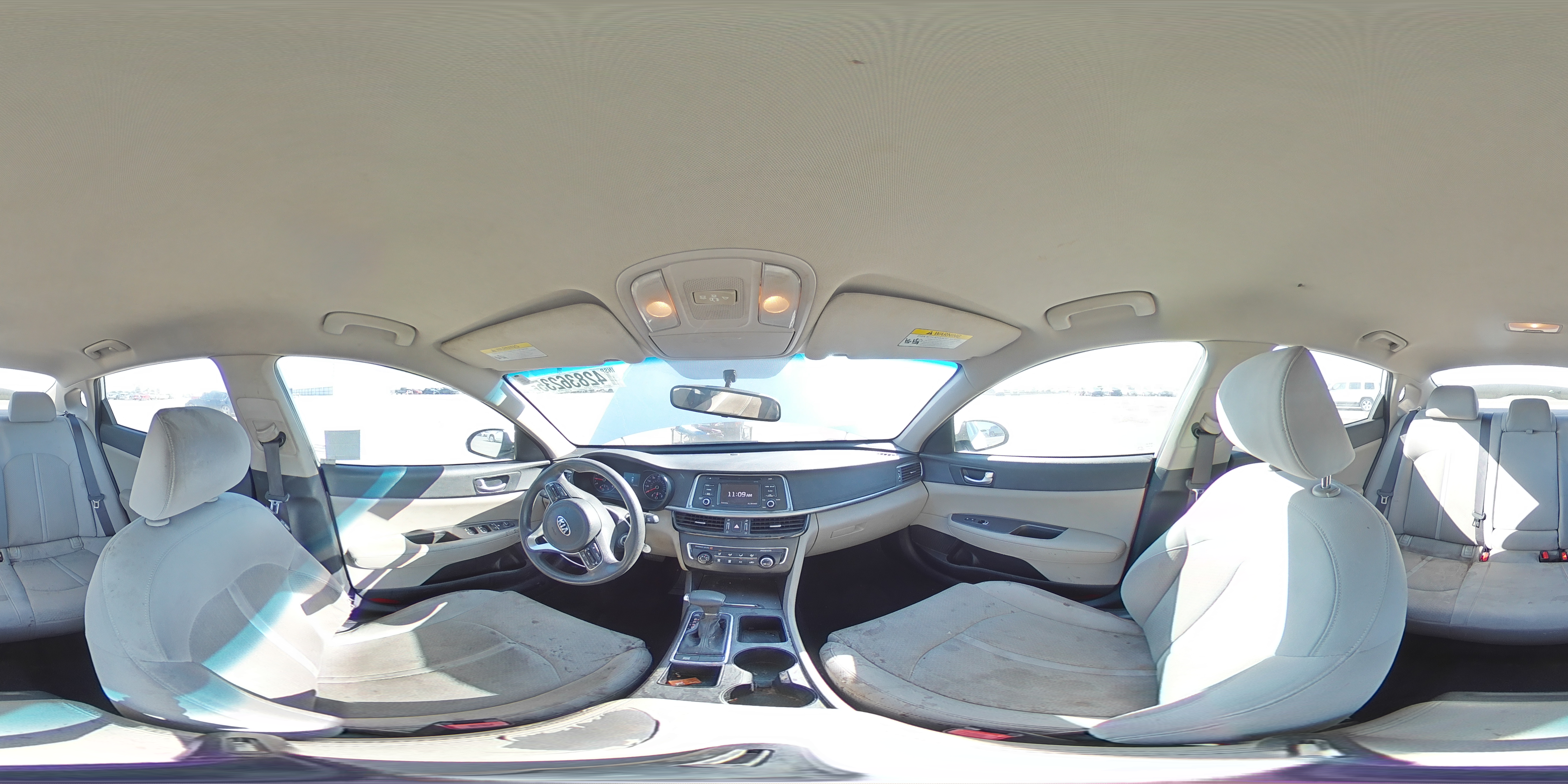 2016 Kia Optima - Image 13