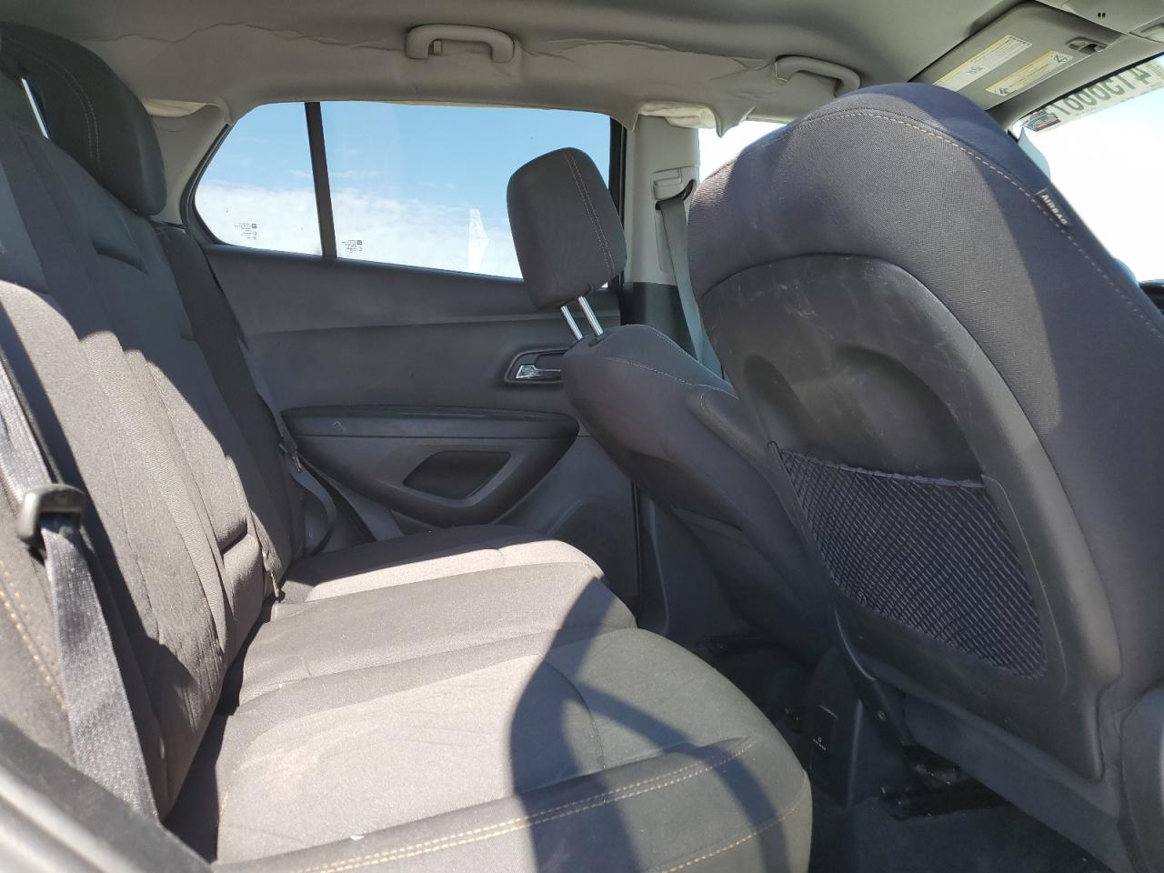 2018 Chevrolet Trax - Image 11