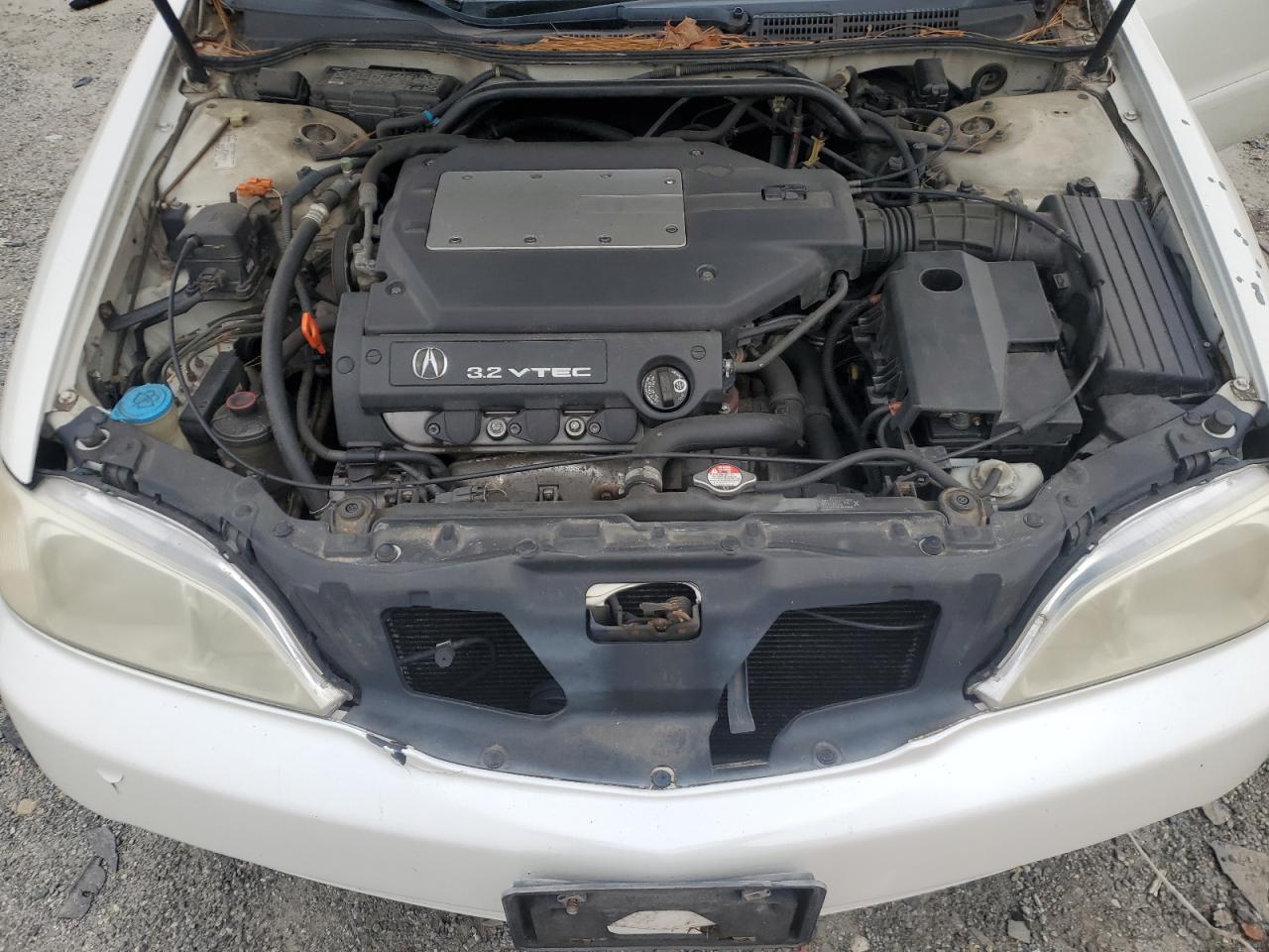 2000 Acura 3.2Tl VIN: 19UUA5665YA048995 Lot: 41467665