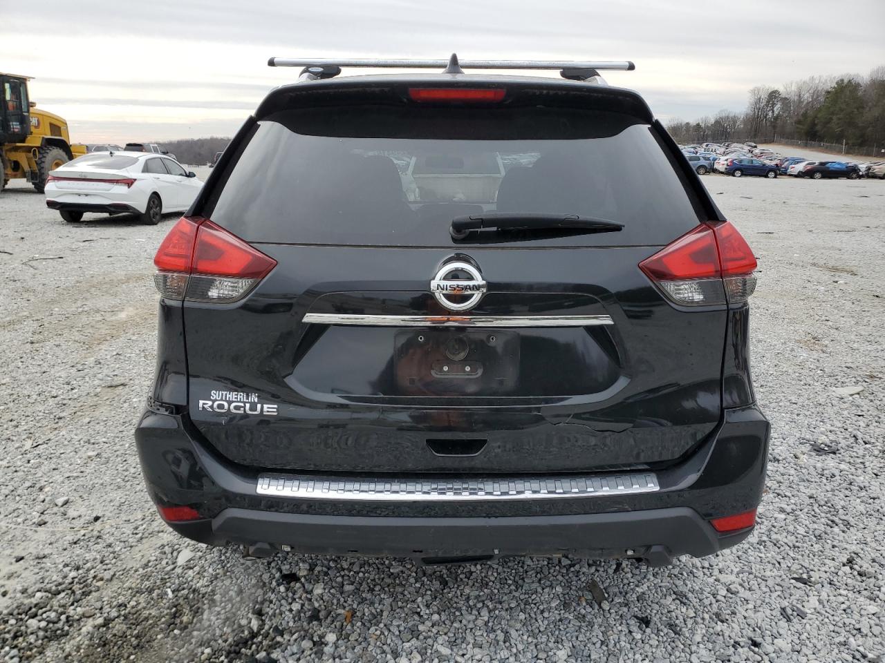 JN8AT2MT6HW137551 NISSAN ROGUE 2017