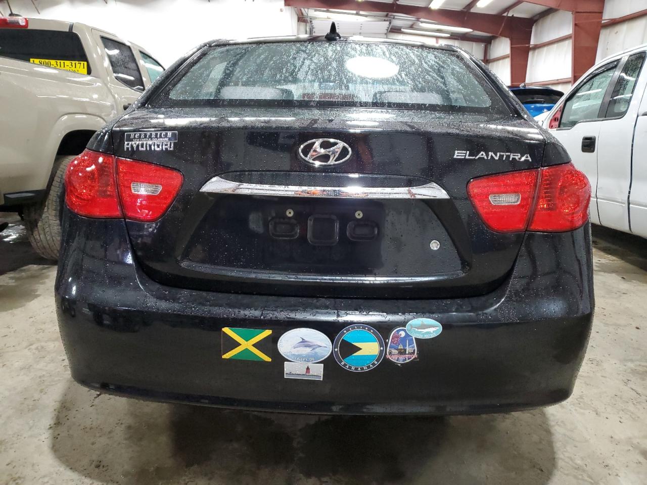 2010 Hyundai Elantra - Image 6