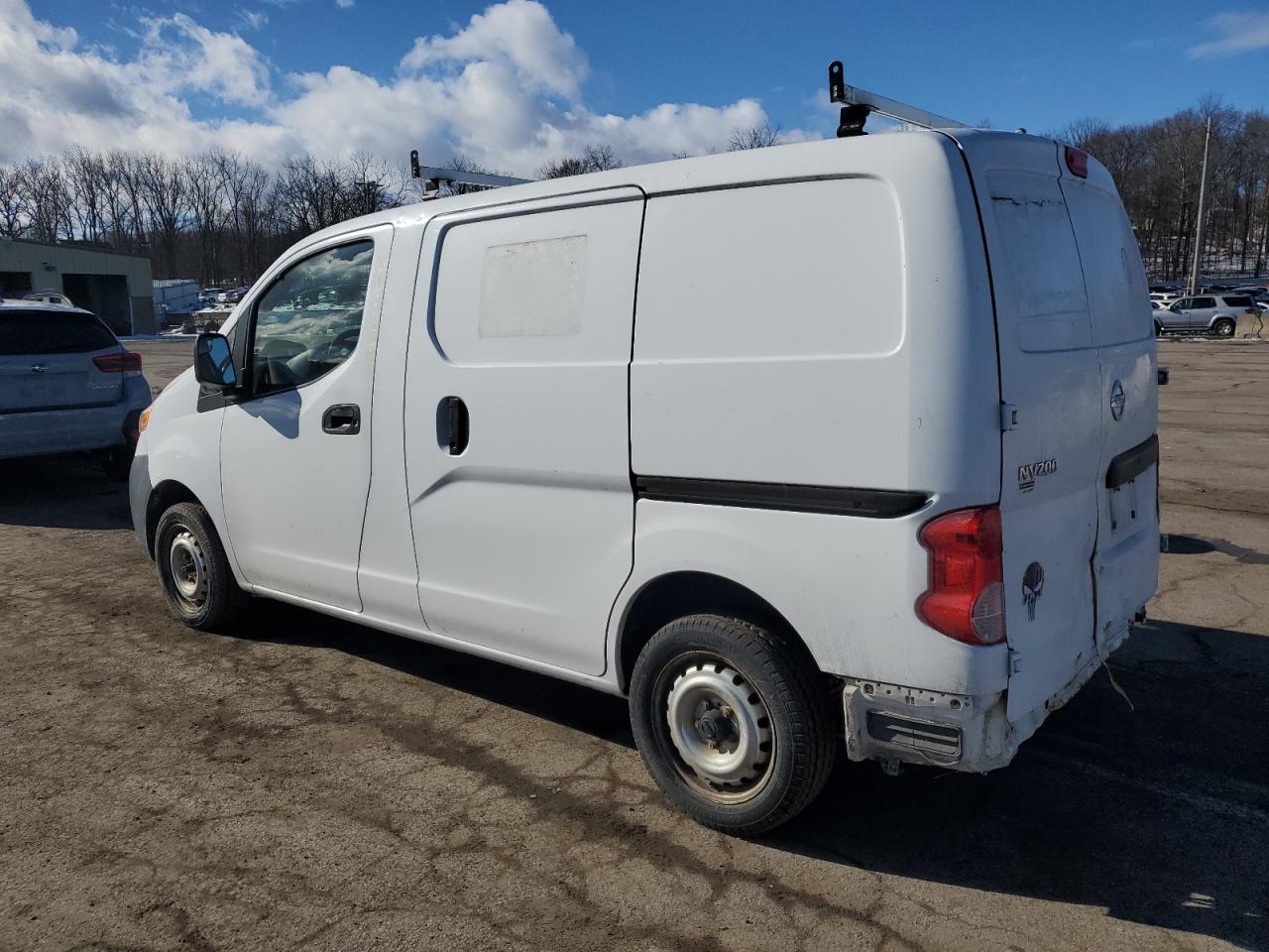 2015 Nissan NV - Image 2