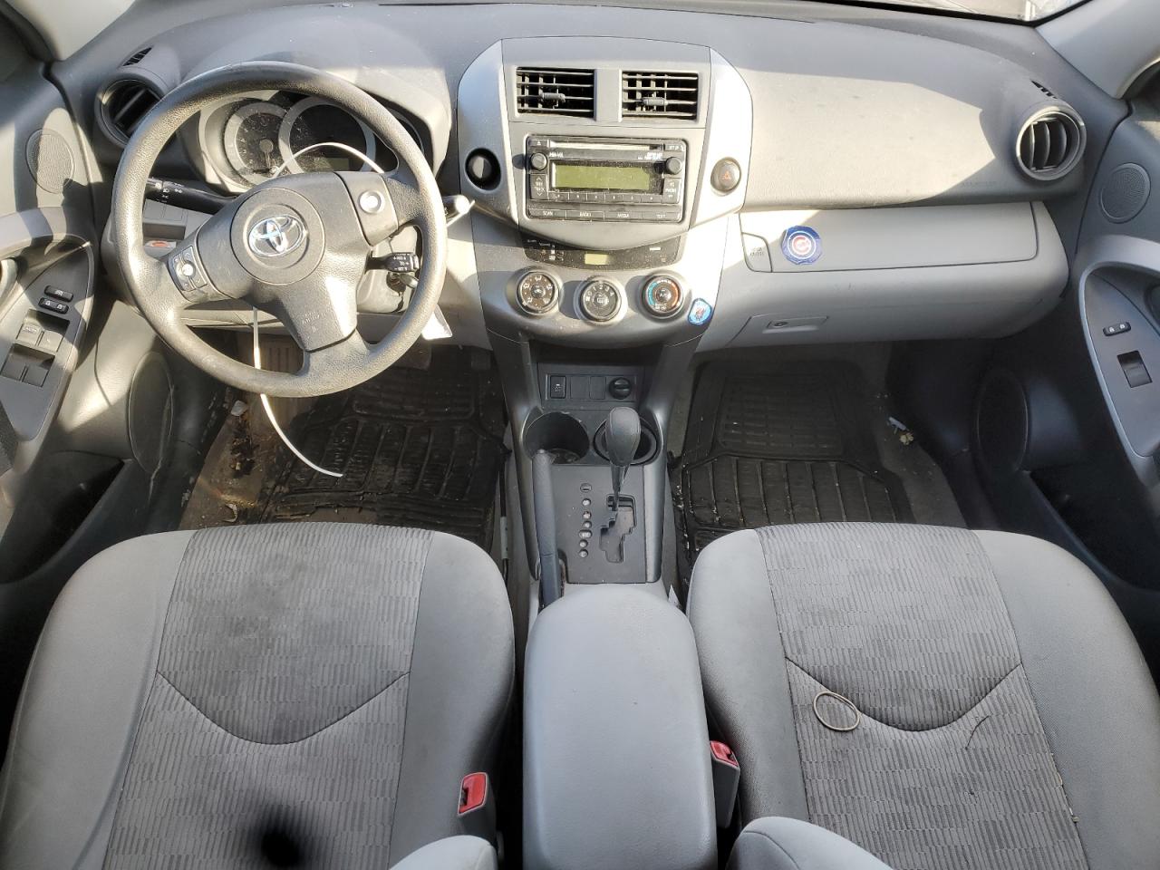 2012 Toyota RAV 4 - Image 8