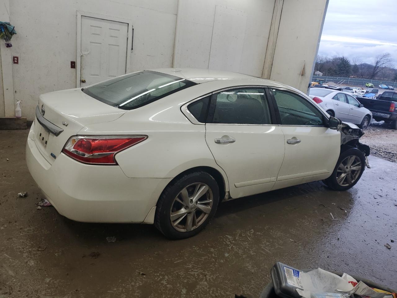 2014 Nissan Altima - Image 3
