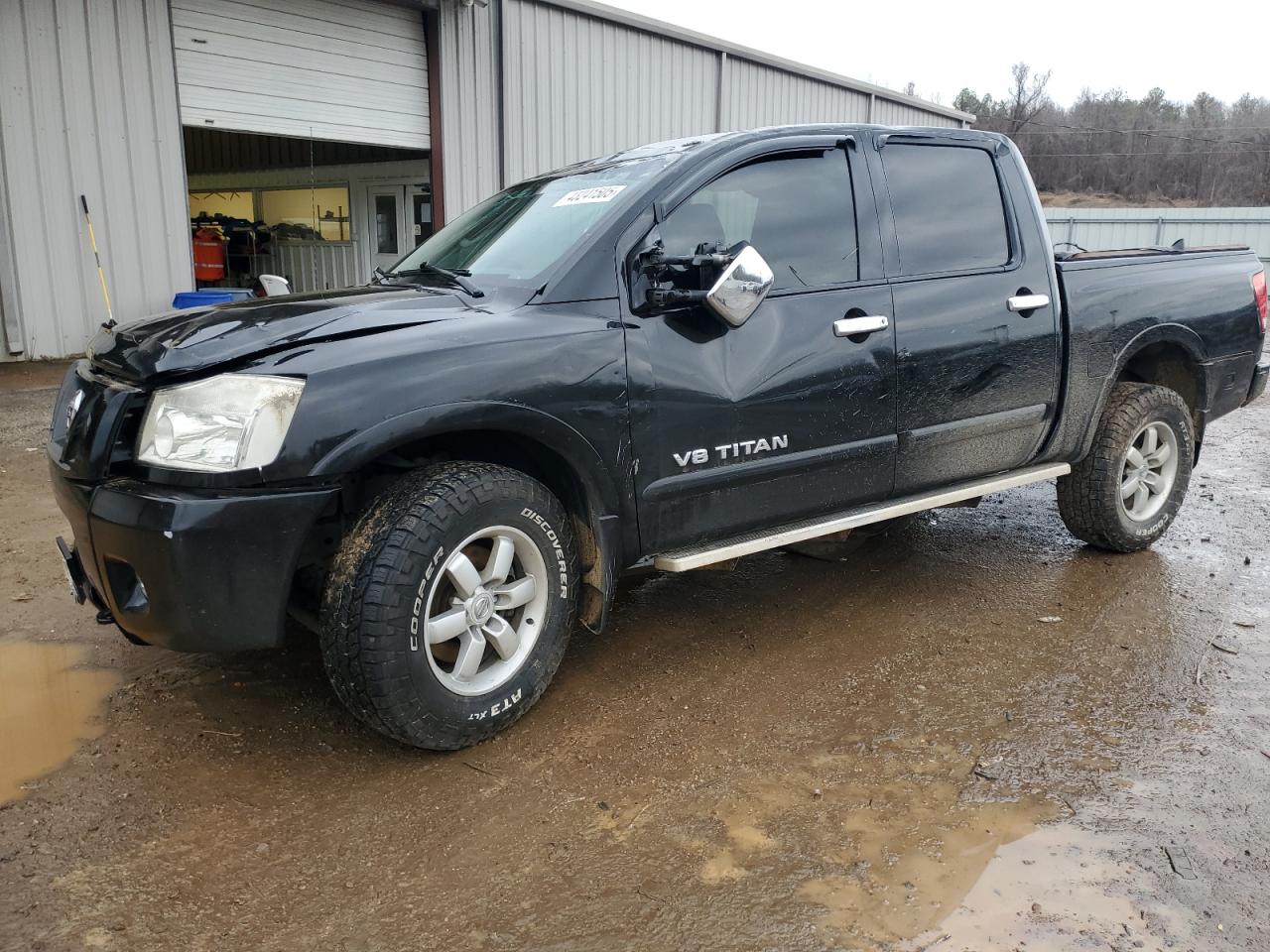 2011 Nissan Titan - Image 1