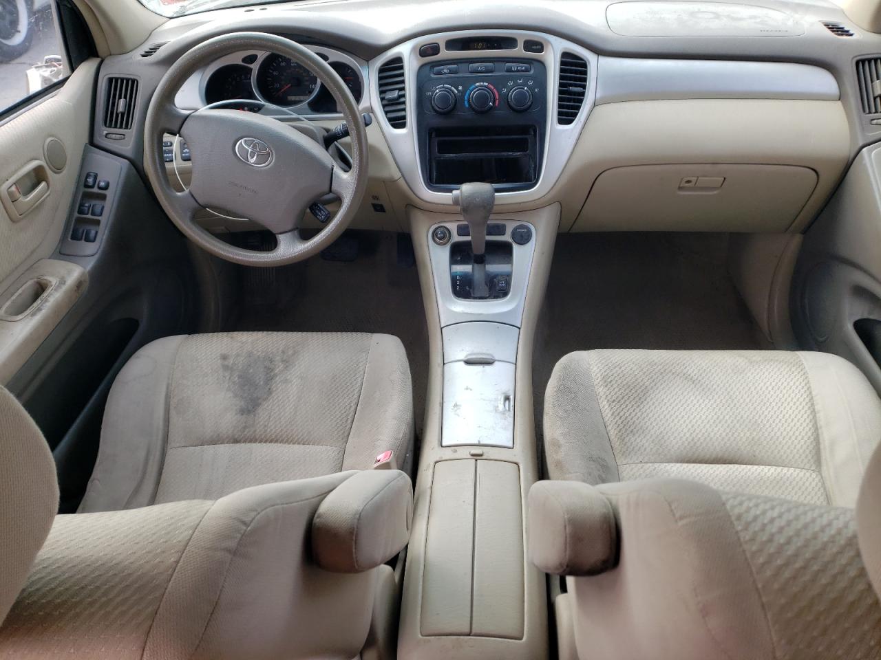 2004 Toyota Highlander - Image 8