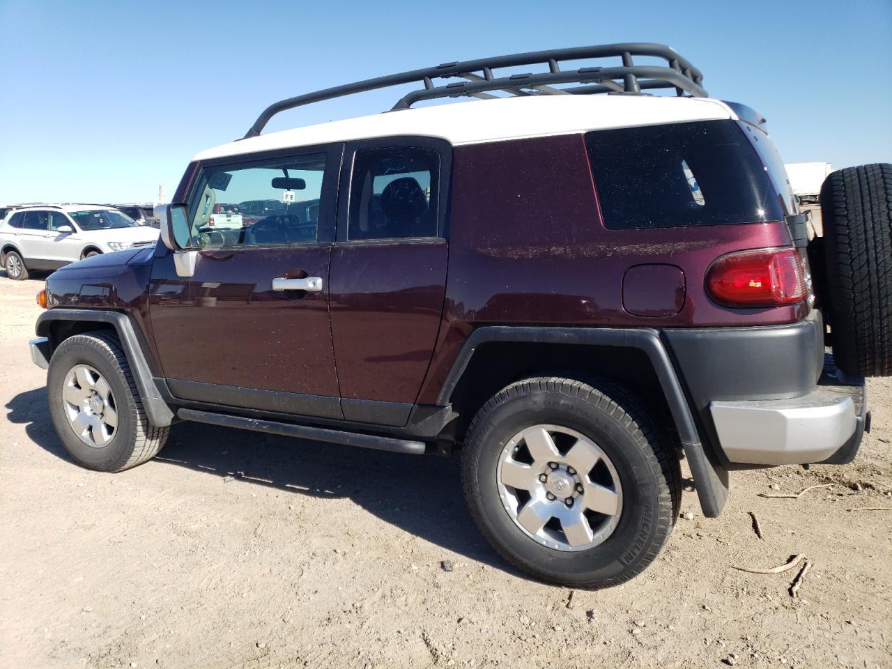 2007 Toyota FJ Cruiser - Image 2