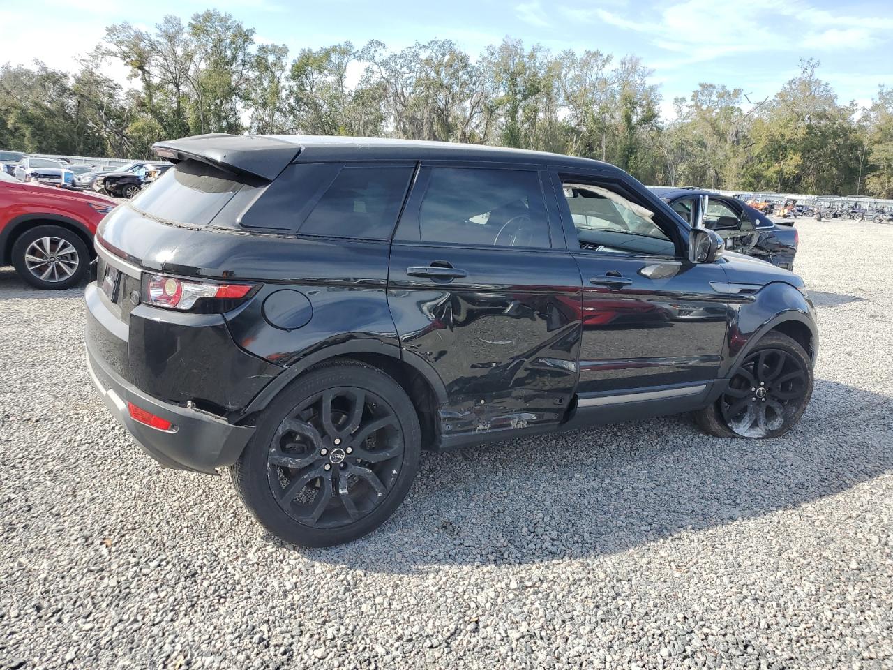 2013 Land Rover Range Rover - Image 3