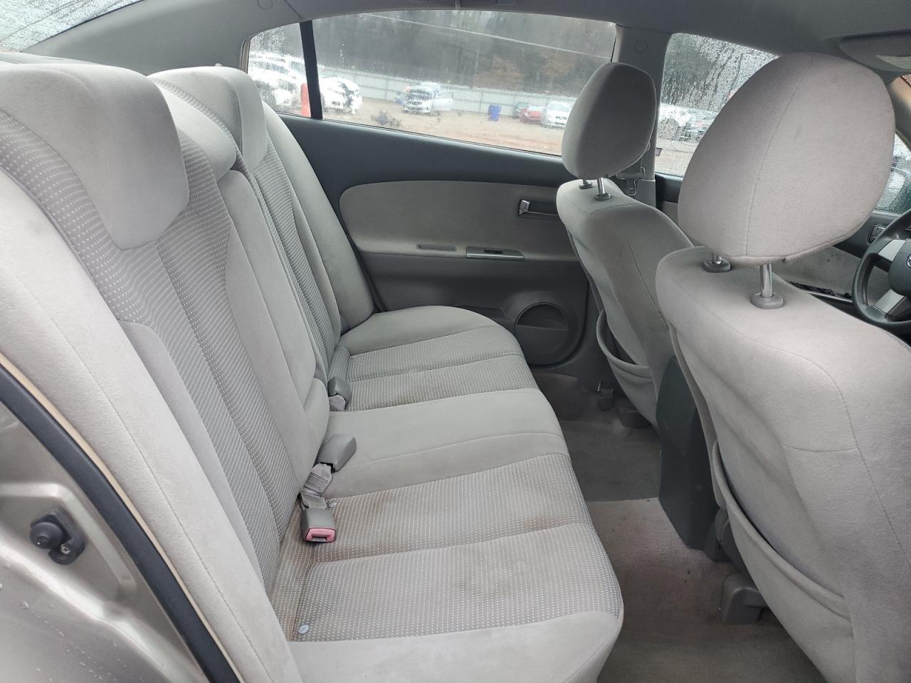 2006 Nissan Altima - Image 10