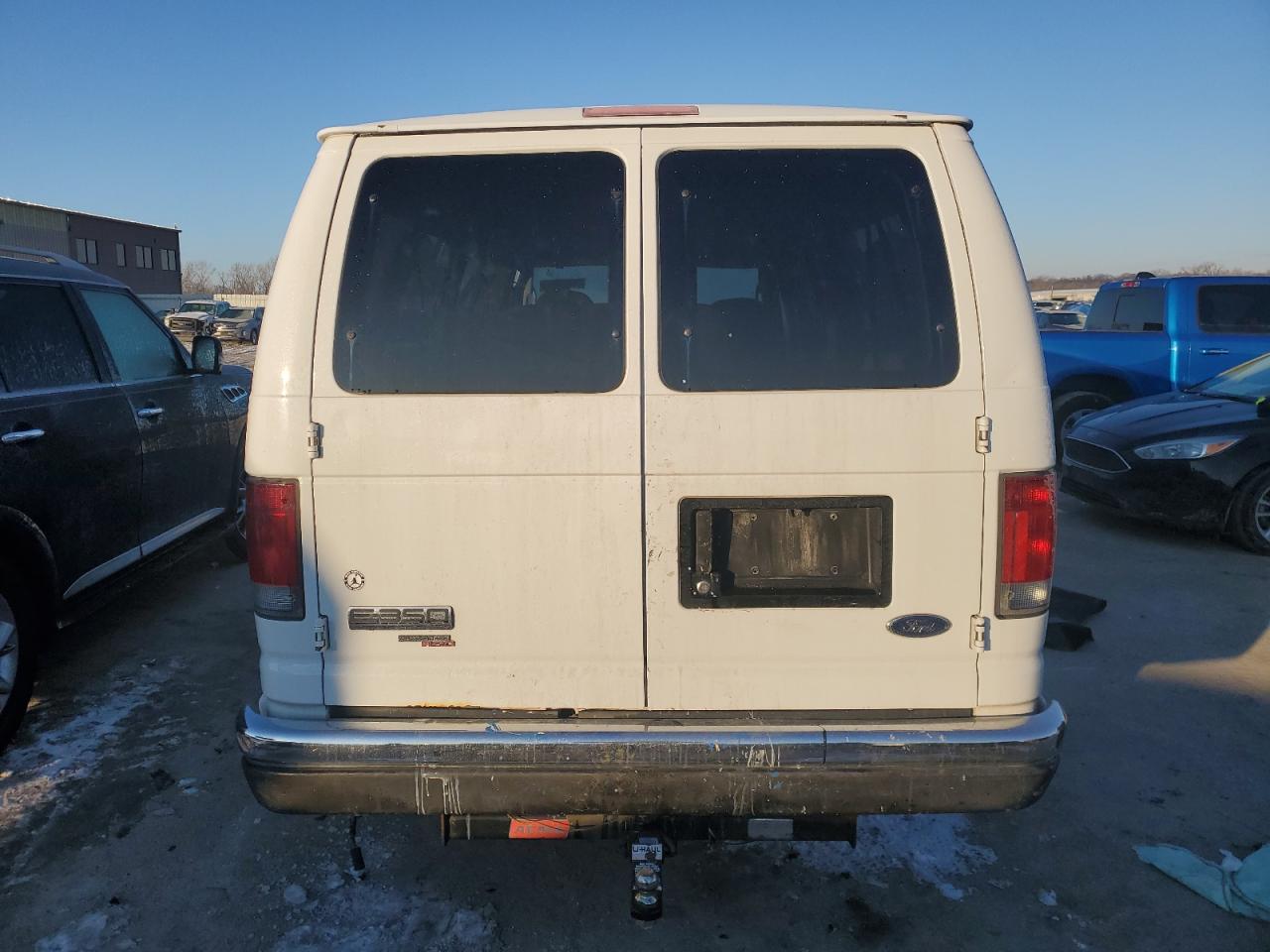 2008 Ford Econoline E350 Super Duty Wagon VIN: 1FBSS31L78DB00182 Lot: 88639915