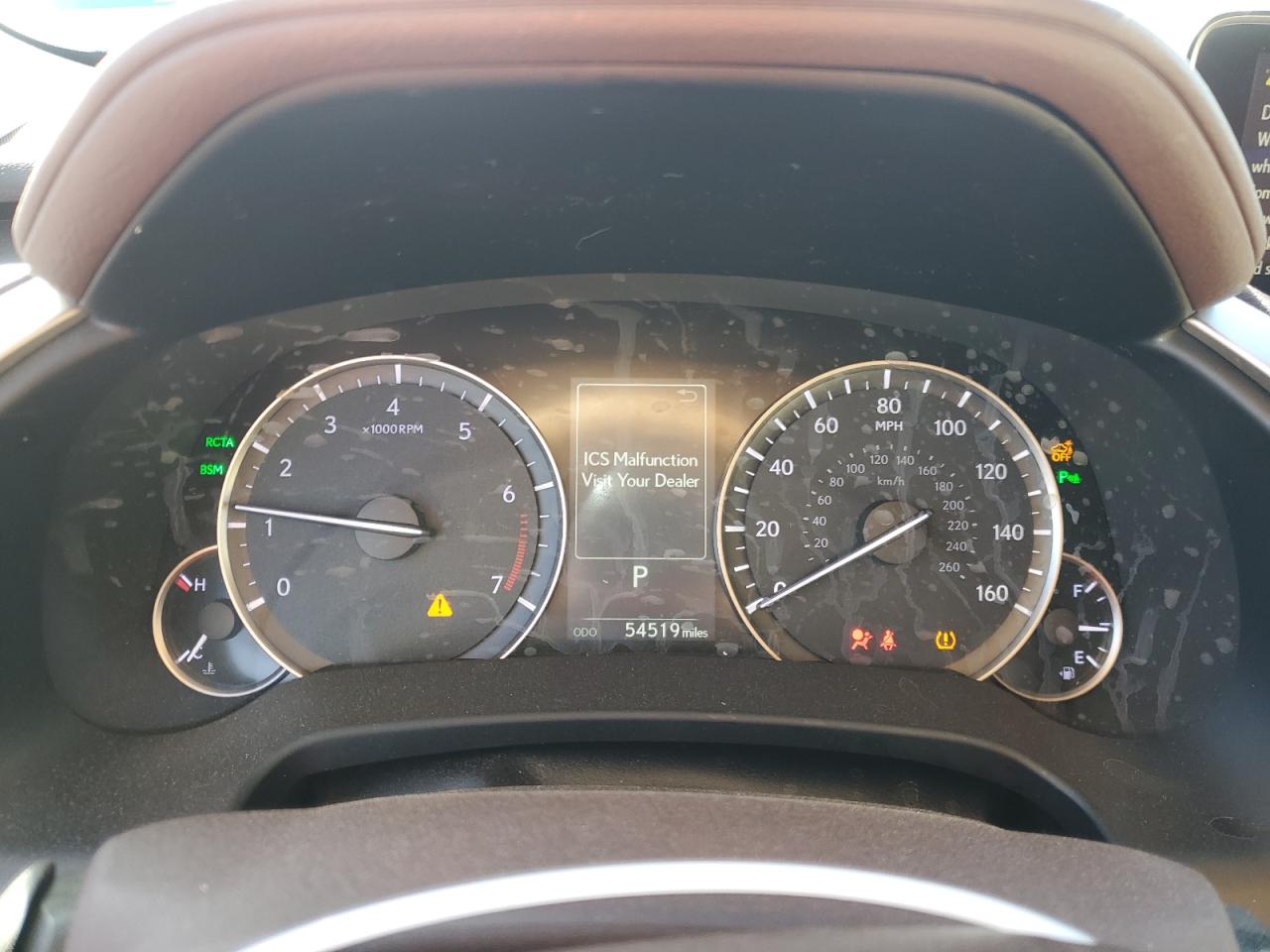 2019 Lexus RX - Image 9