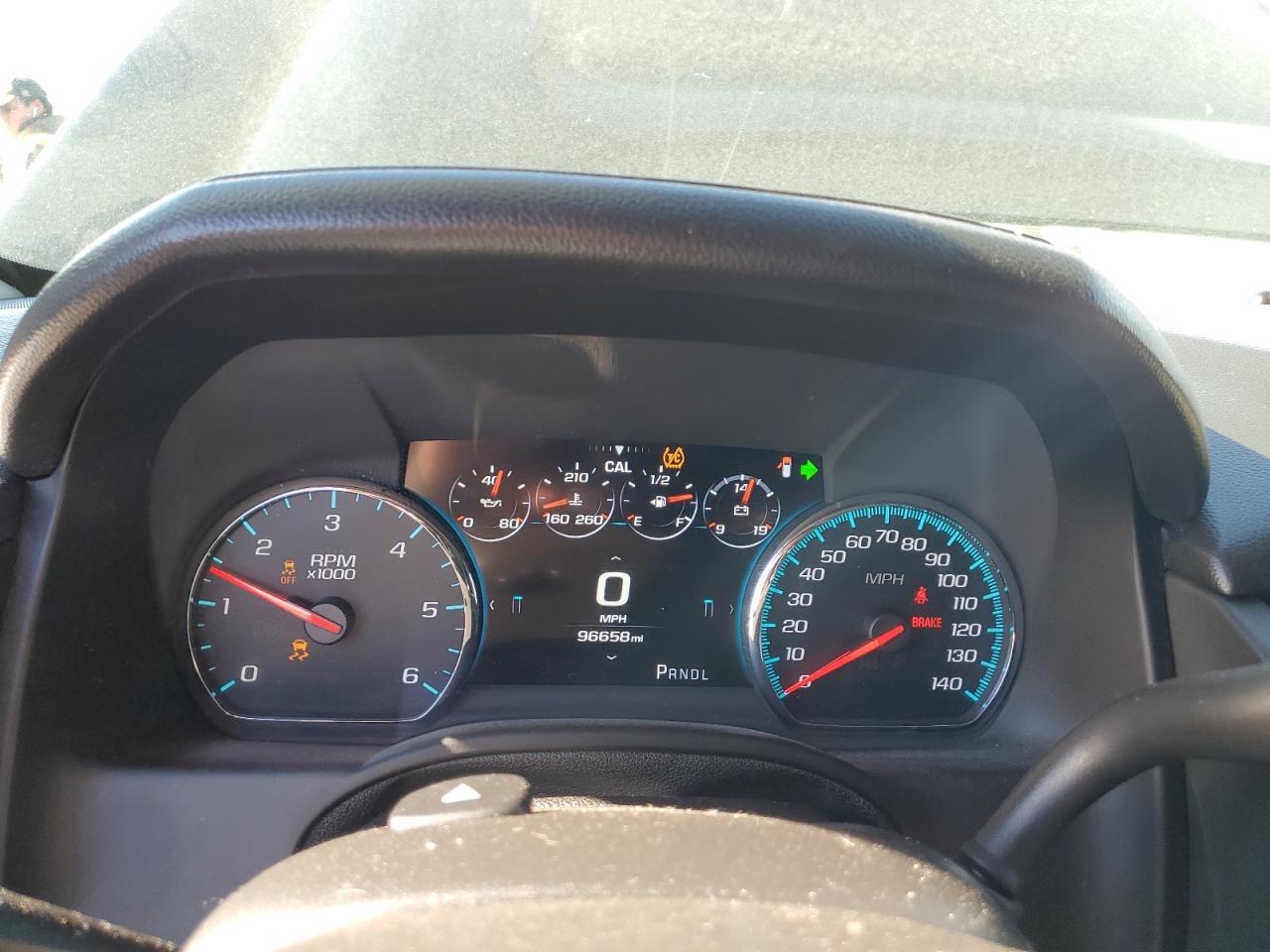 2017 GMC Yukon - Image 11