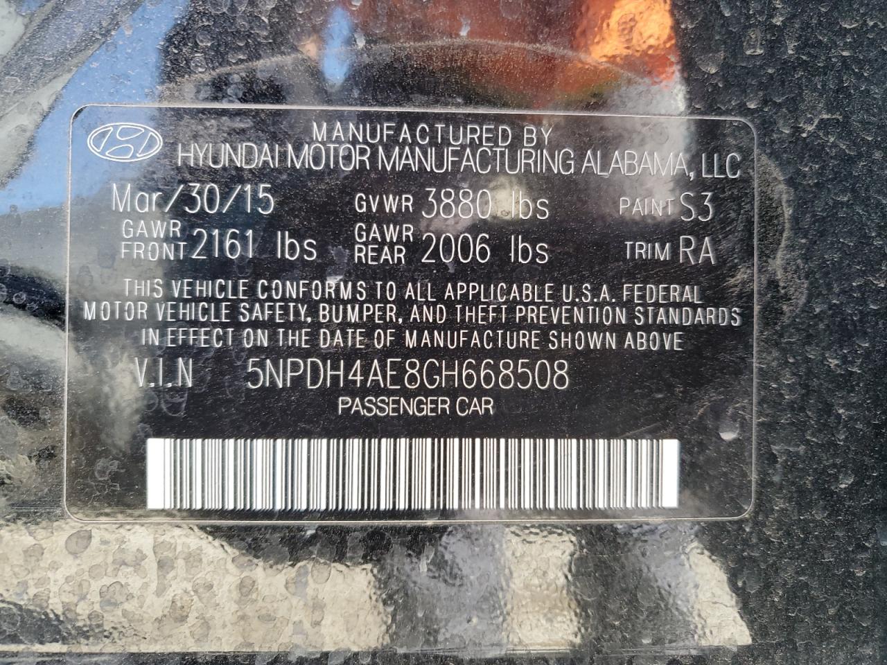 2016 Hyundai Elantra - Image 12