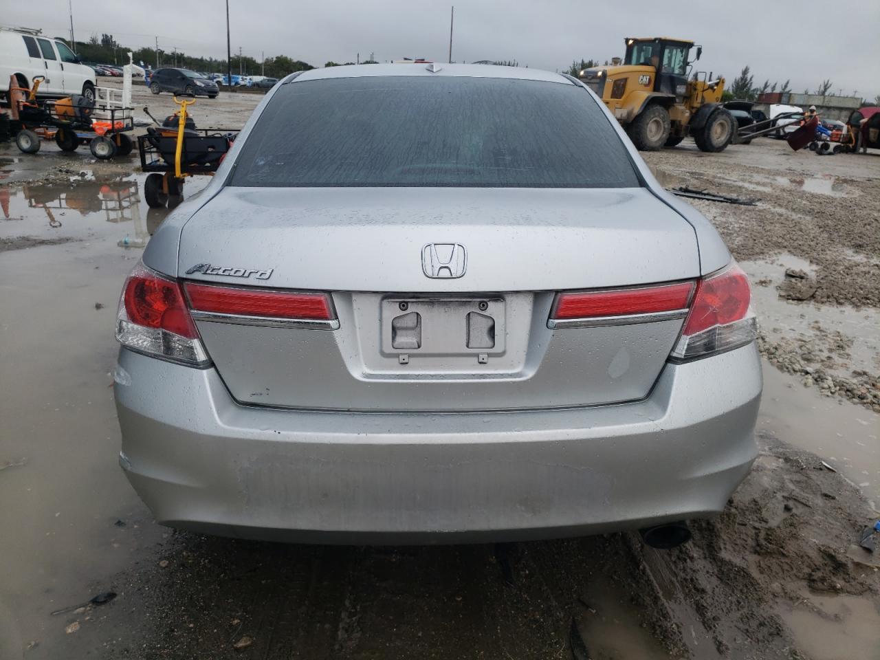 2011 Honda Accord - Image 6