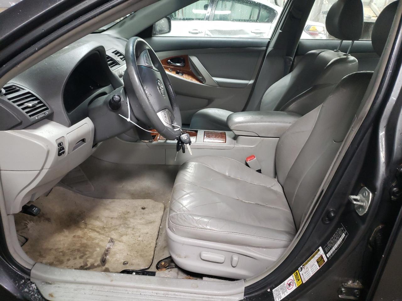 2009 Toyota Camry - Image 7