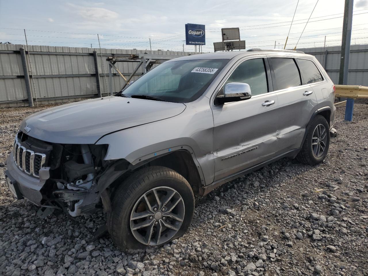 2017 Jeep Grand Cherokee - Image 1