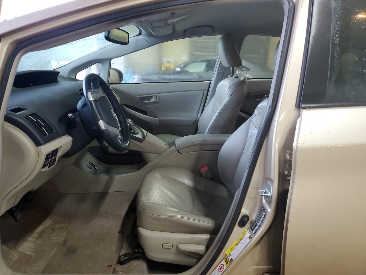 2010 Toyota Prius - Image 7
