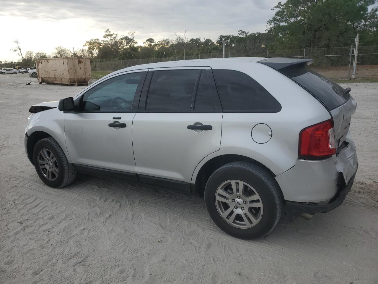 2011 Ford Edge - Image 2