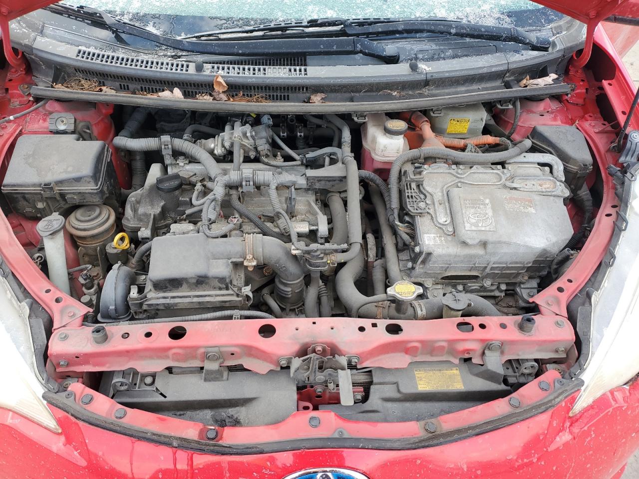 2012 Toyota Prius - Image 11