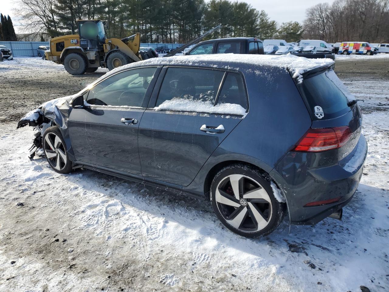 2018 Volkswagen GTI - Image 2