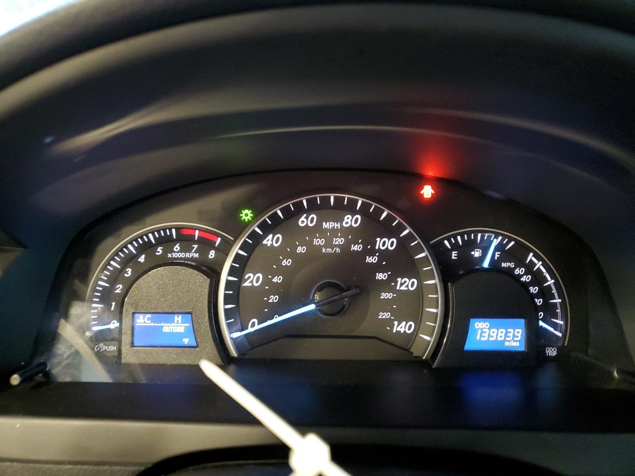 2013 Toyota Camry - Image 9