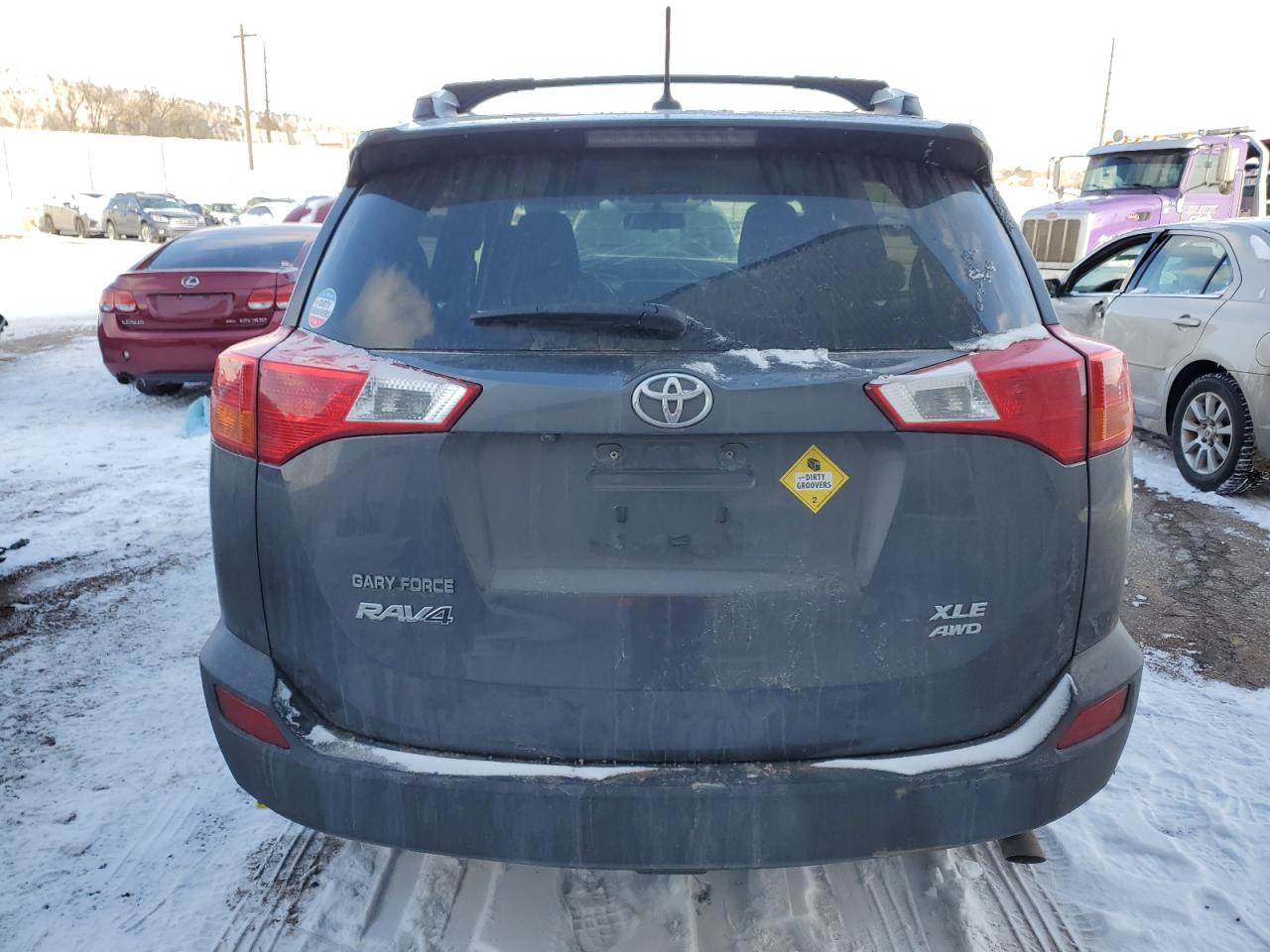 2013 Toyota RAV 4 - Image 6