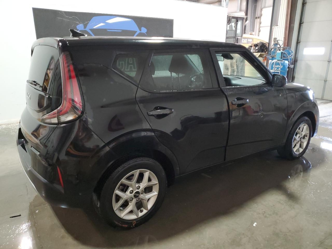 2023 Kia Soul - Image 3