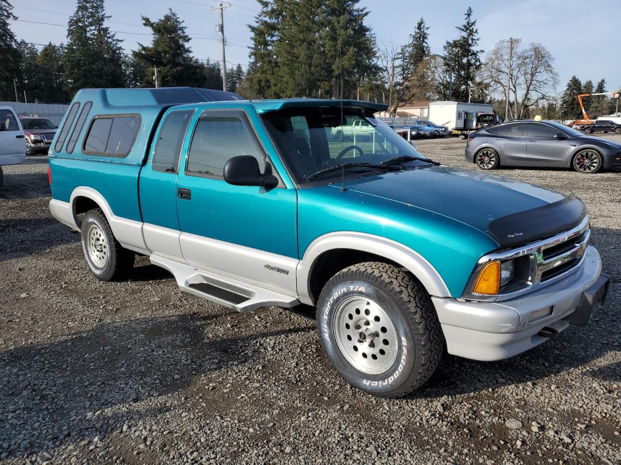 1995 Chevrolet S-10 Pickup - Image 4
