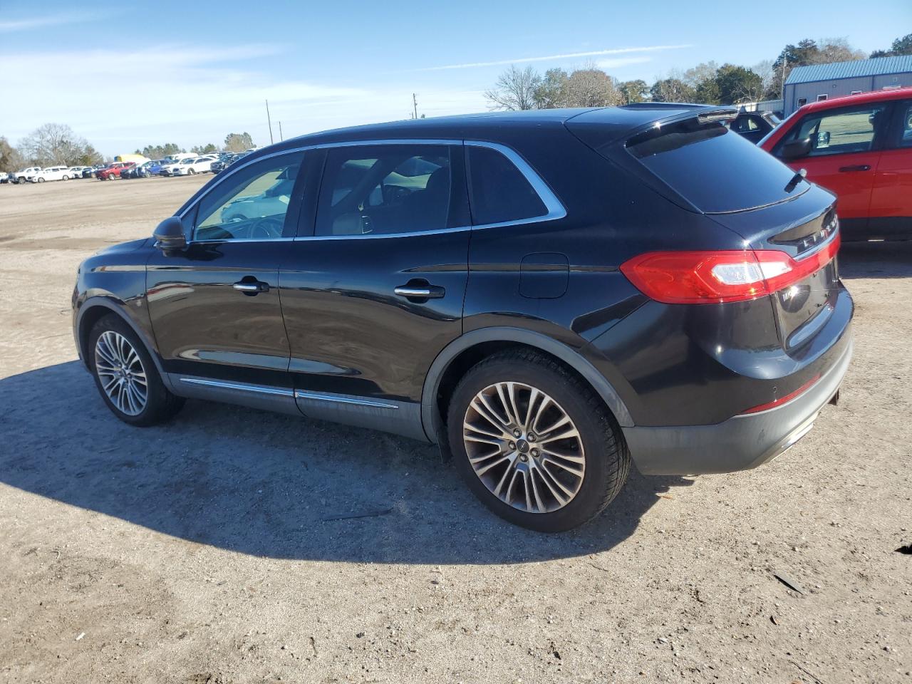 VIN 2LMPJ6LR1GBL37469 2016 LINCOLN MKX no.2