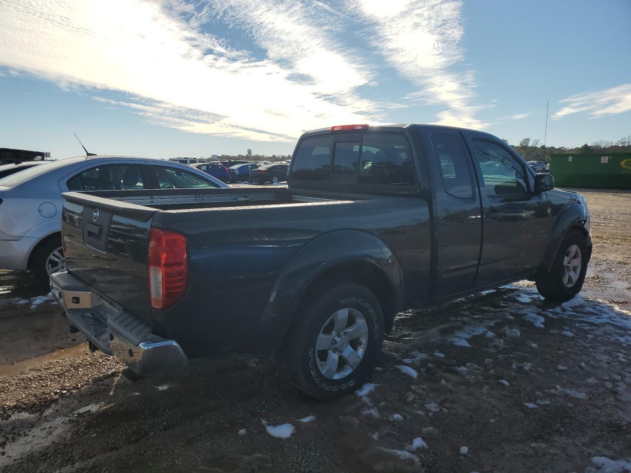 2013 Nissan Navara (Frontier) - Image 3