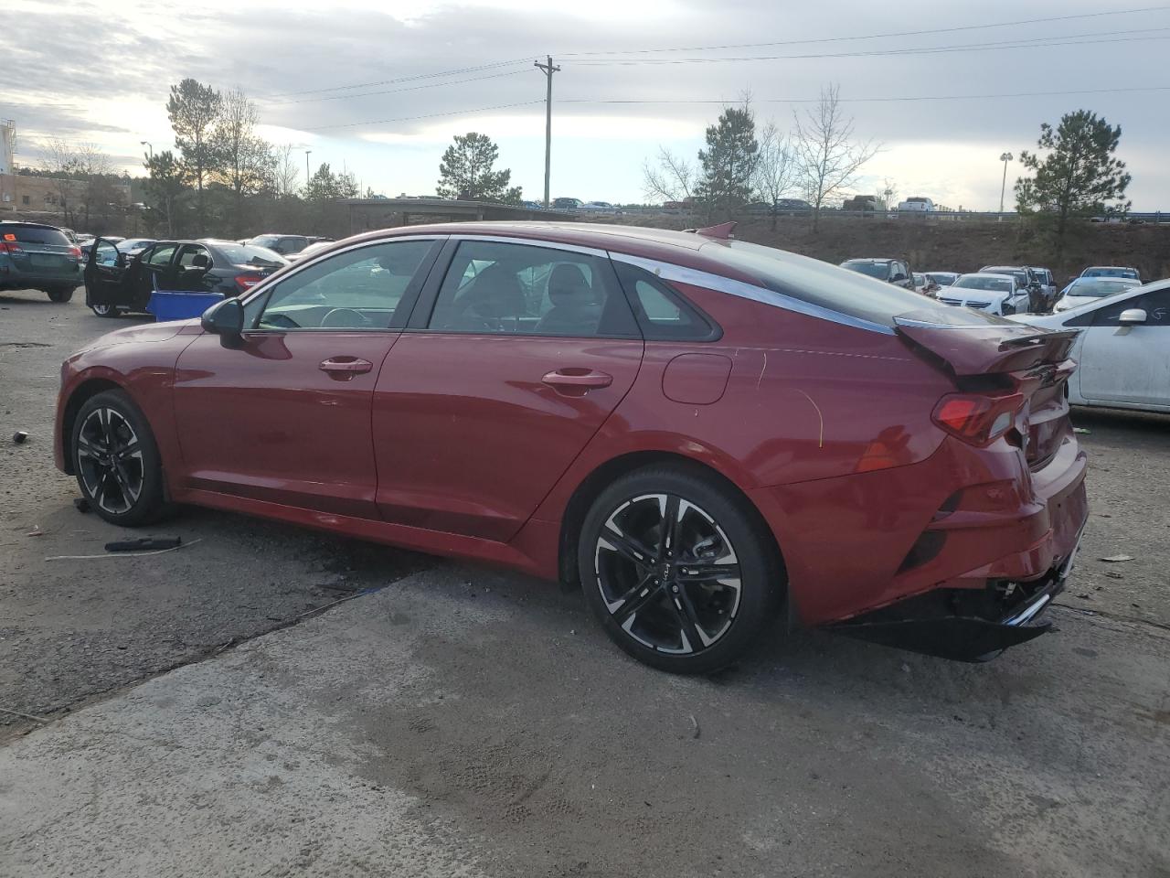 2022 Kia K5 - Image 2