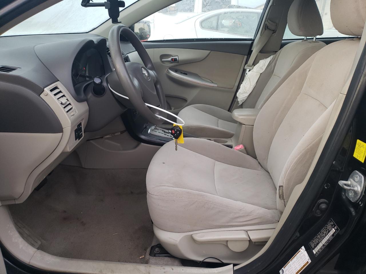2010 Toyota Corolla - Image 7