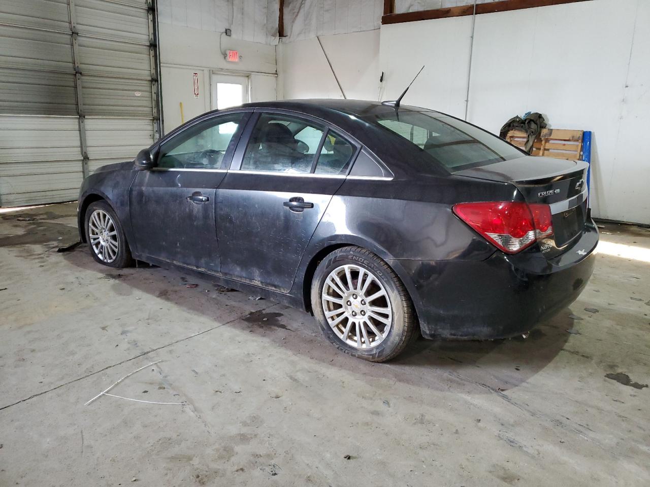 2011 Chevrolet Cruze - Image 2