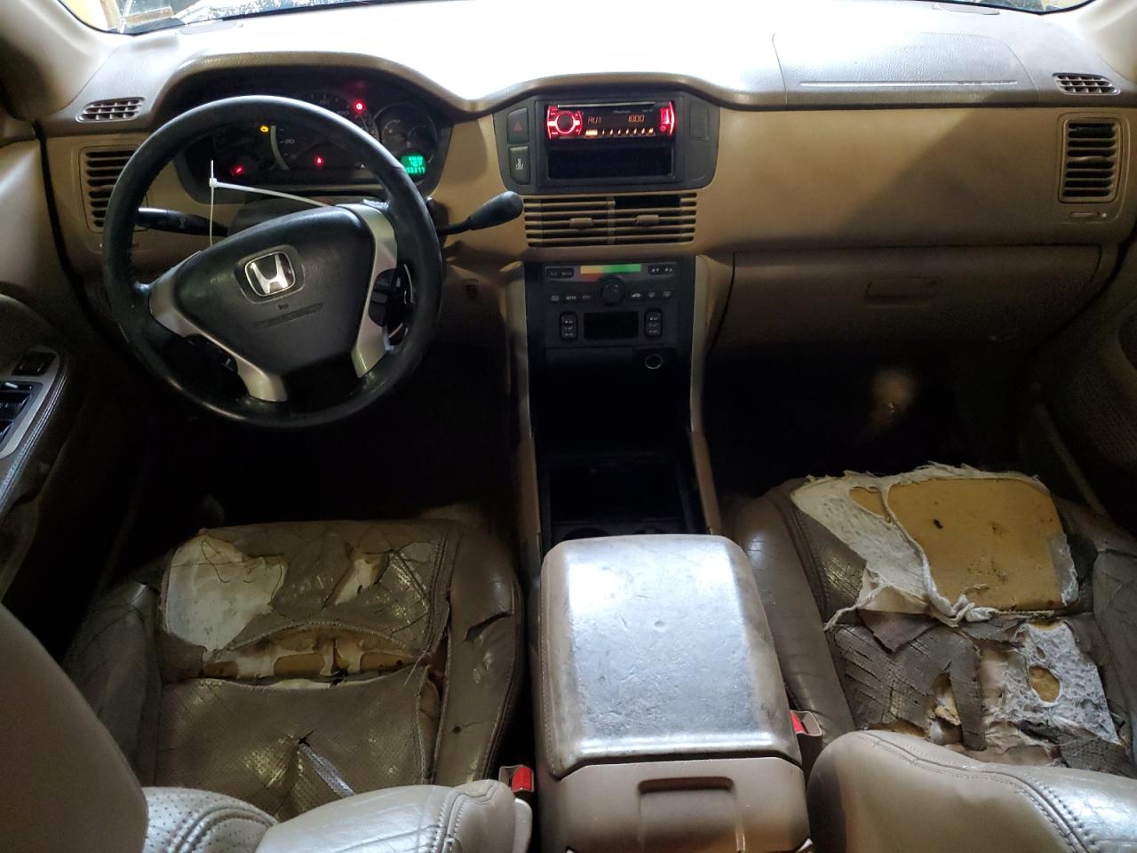 2004 Honda Pilot - Image 8