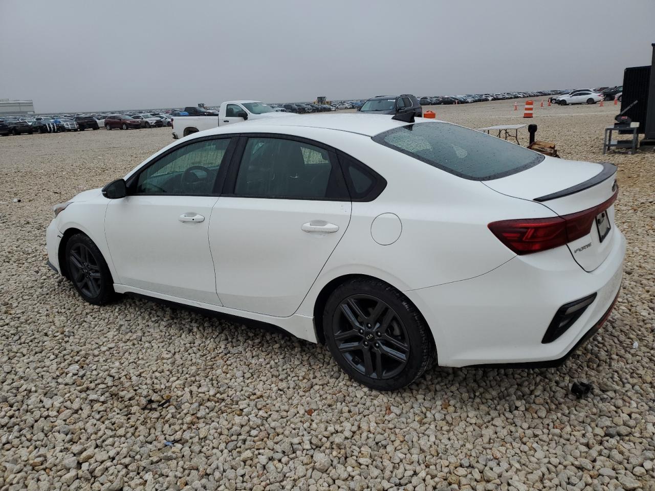 2020 Kia Forte - Image 2