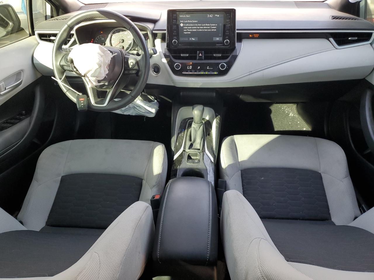 2022 Toyota Corolla - Image 8