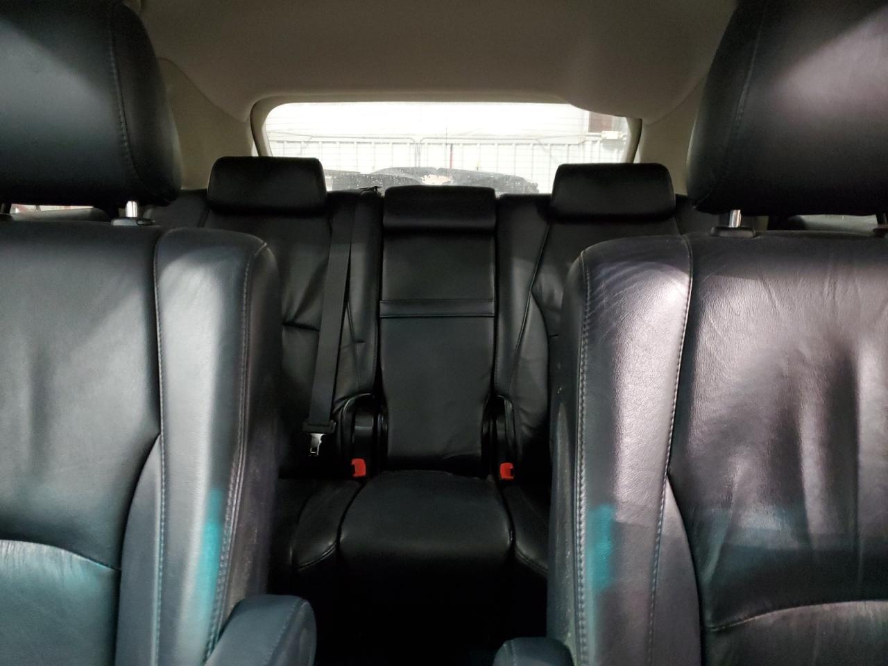 2007 Lexus RX - Image 10