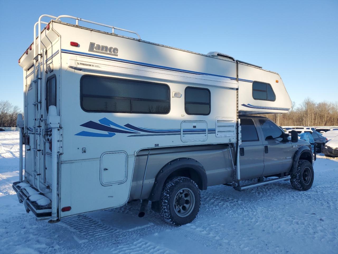 2006 Ford F350 - Image 3