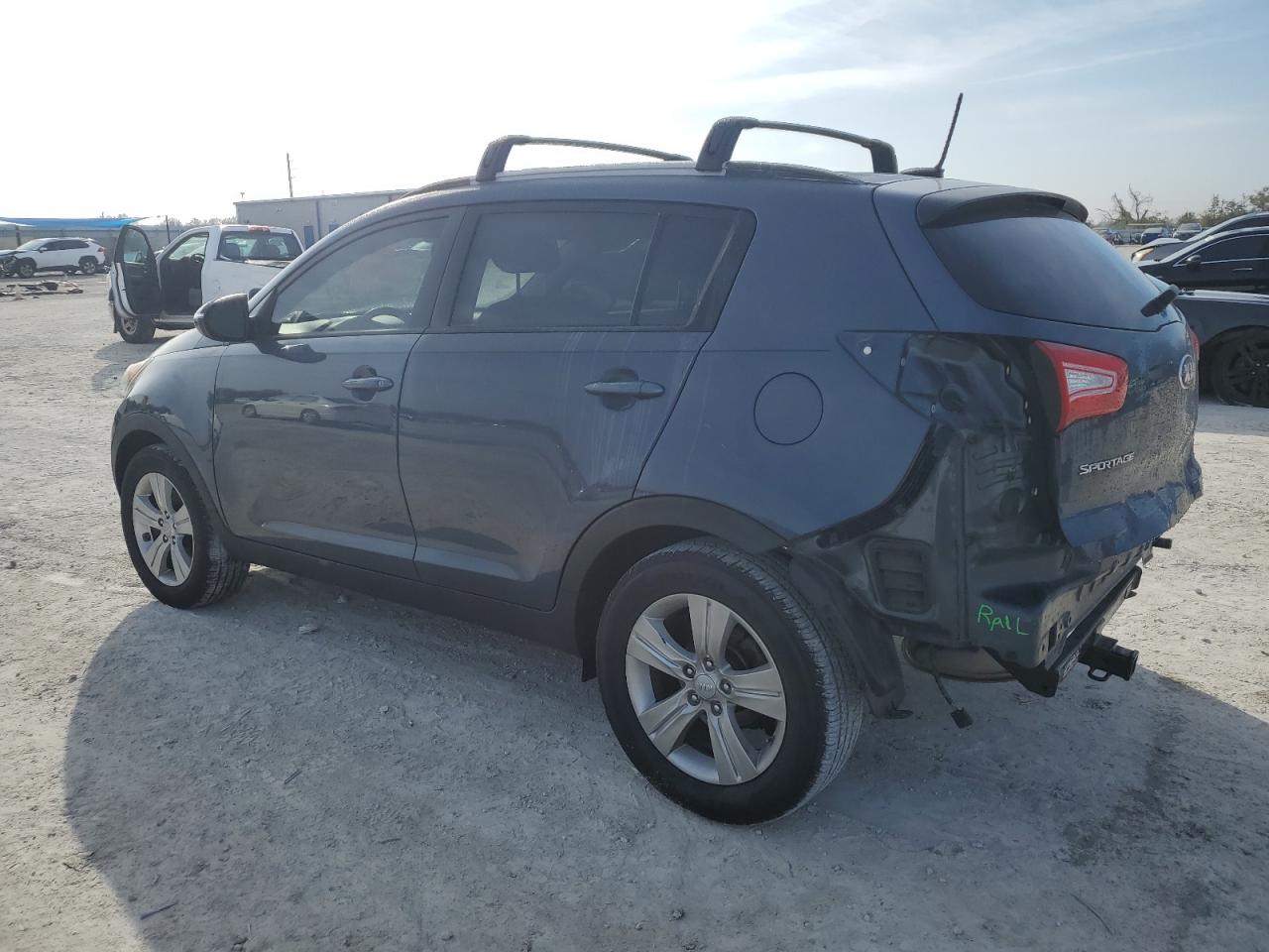2013 Kia Sportage - Image 2