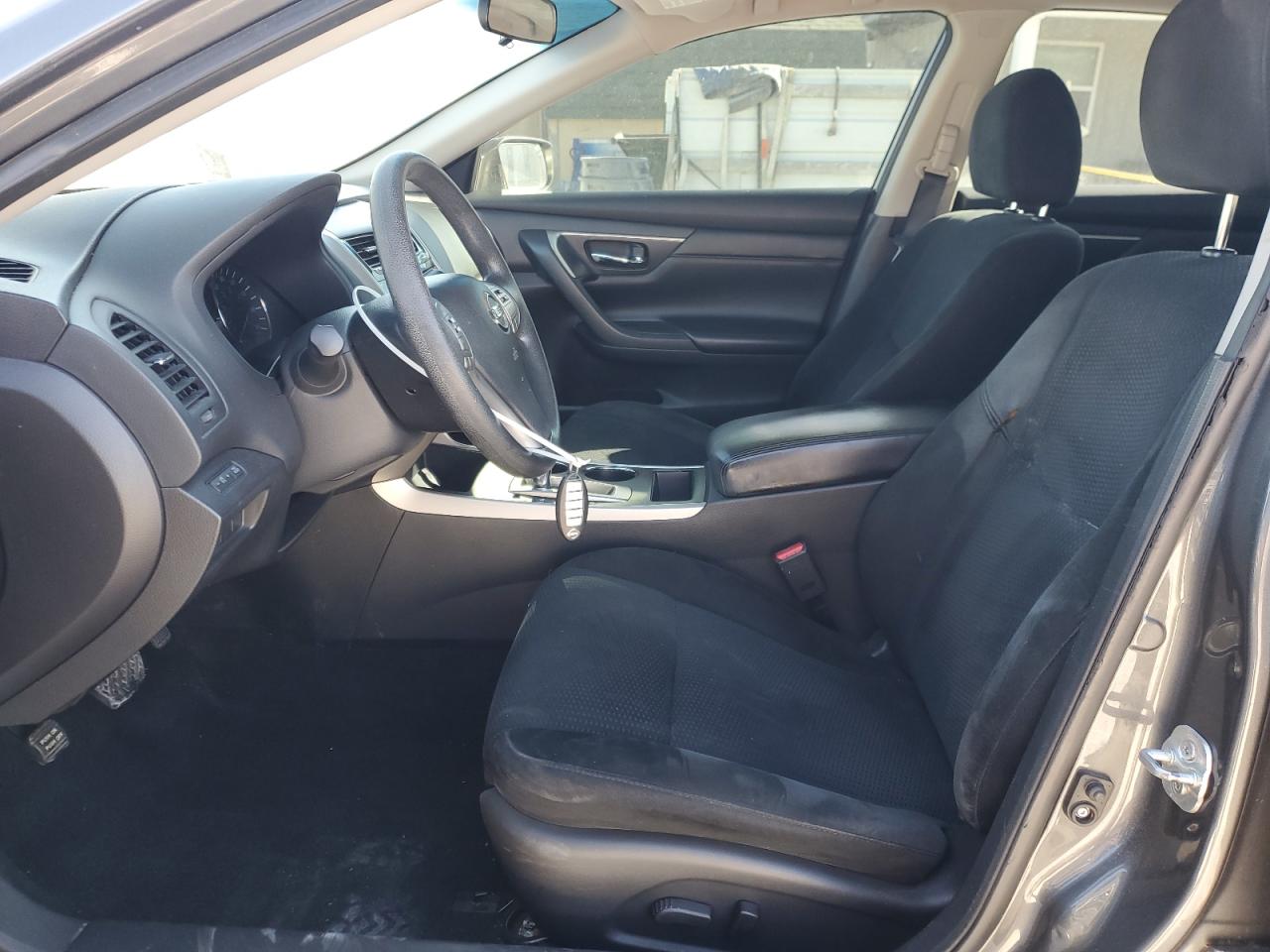 2015 Nissan Altima - Image 7
