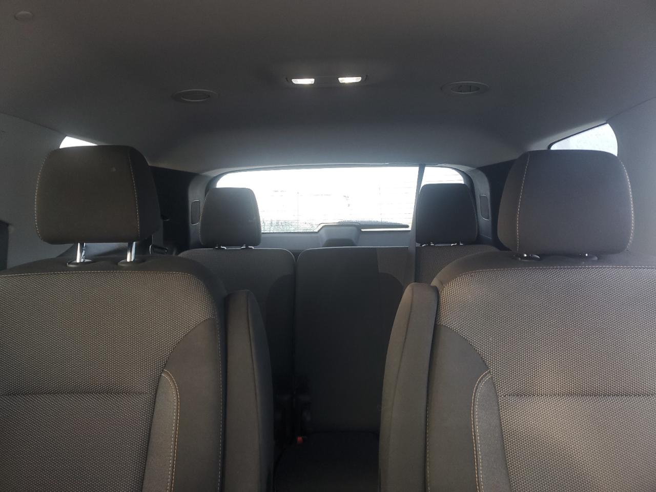 2020 Chevrolet Traverse - Image 10