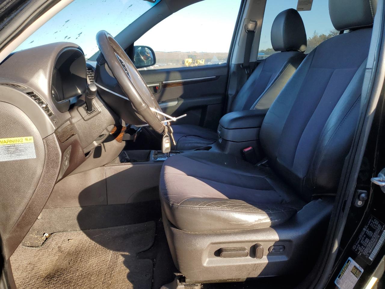 2010 Hyundai Santa Fe - Image 7