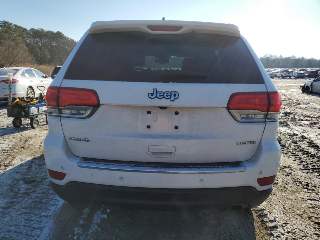 2015 Jeep Grand Cherokee - Image 6