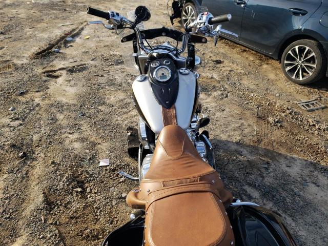 undisplay INDIAN MOTORCYCLE CO. MOTORCYCLE 2016 Сріблястий